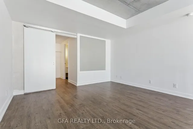 Additional image 35 of 5 Hanna Ave Unit 438