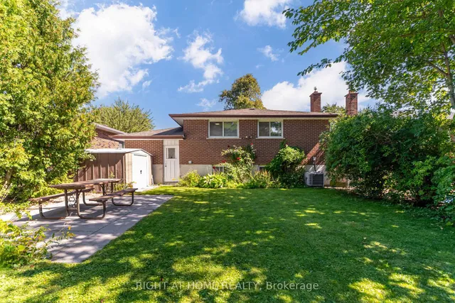 Additional image 40 of 22 Rainier Sq