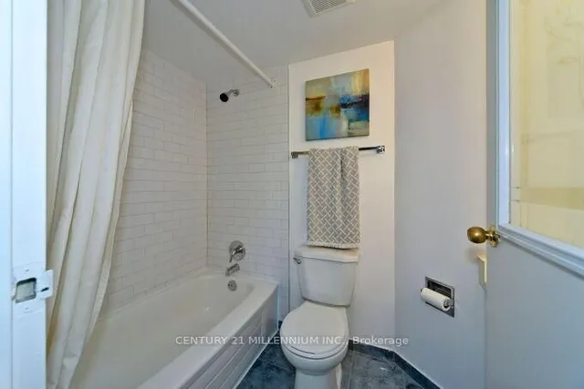 Additional image 28 of 3077 Weston Rd Unit 304