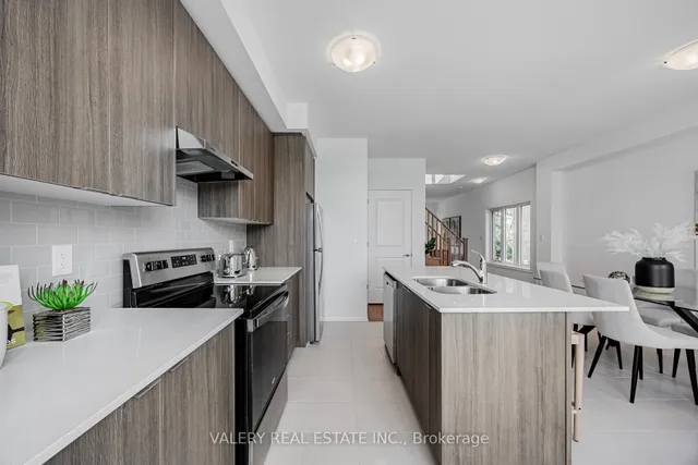 Additional image 14 of 105 Pidgeon St