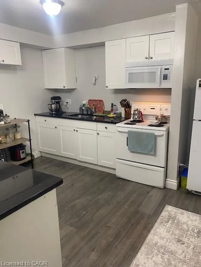 Additional image 7 of 58 Hazelglen Dr