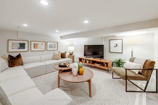 Additional image 33 of 23 Caroline Ave