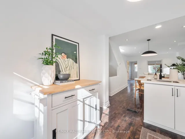 Additional image 20 of 78 Seymour Ave