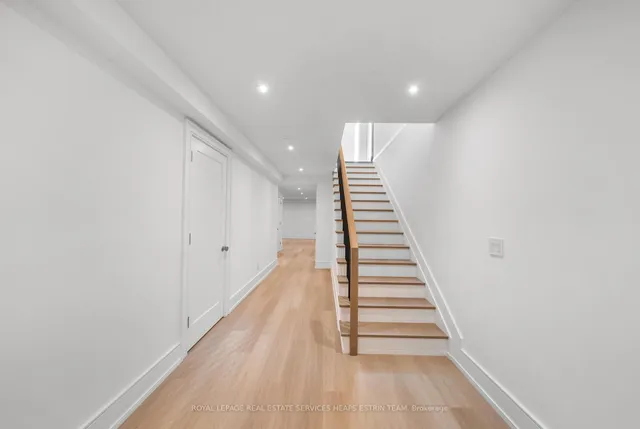 Additional image 37 of 38 Evergreen Gdns