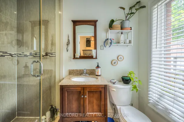 Additional image 10 of 22 Rusholme Park Cres