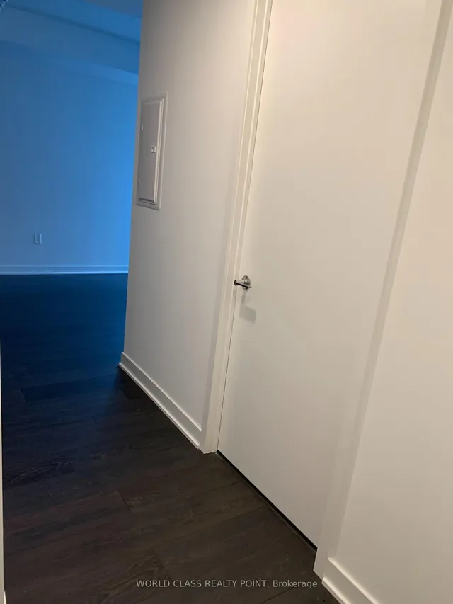 Additional image 4 of 115 Blue Jays Way Unit 1912