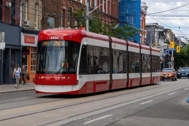 Additional image 41 of 901 Queen St Unit 105