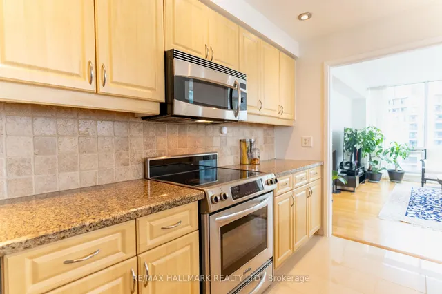 Additional image 14 of 10 Queens Quay Unit Ph9