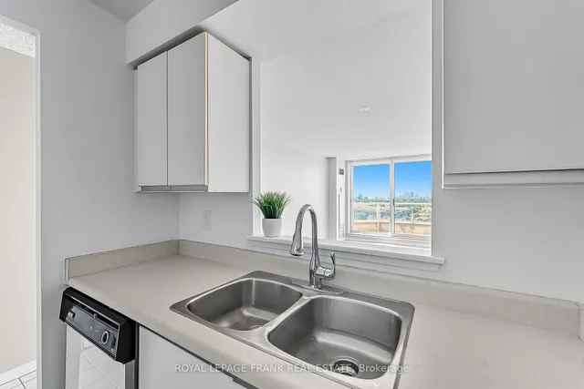 Additional image 18 of 400 McLevin Ave Unit 1812