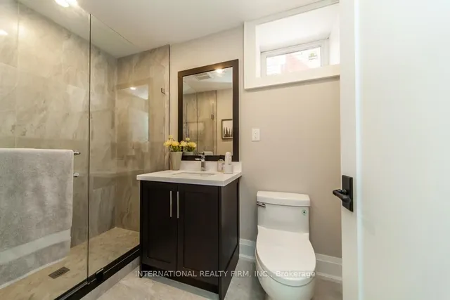 Additional image 43 of 186 Milverton Blvd