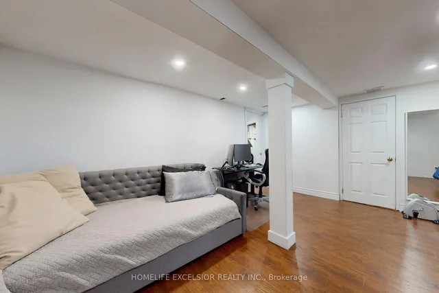 Additional image 41 of 113 Rock Fern Way