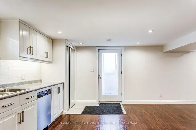 Additional image 35 of 38 Dignam Crt