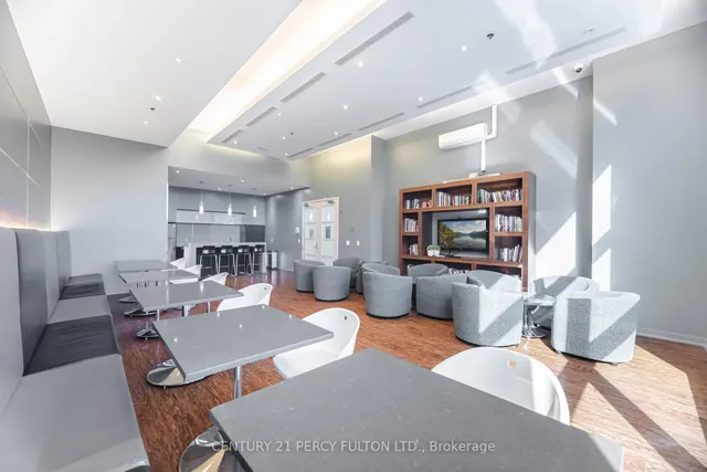 Additional image 31 of 19 Singer Crt Unit 1518