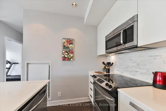 Additional image 14 of 1815 Yonge St Unit 507