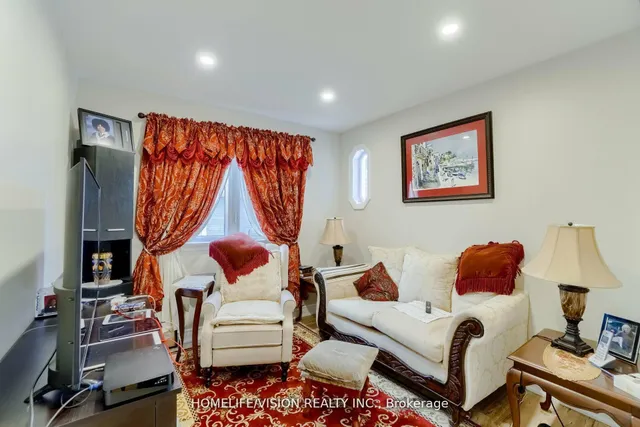 Additional image 15 of 44 Armitage Dr