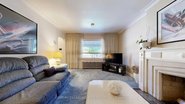 Additional image 3 of 325 Waterloo Ave