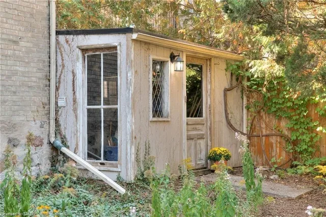 Additional image 38 of 44 Ellen St