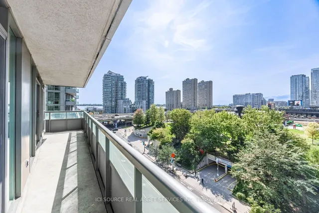 Additional image 15 of 51 Lower Simcoe St Unit 808