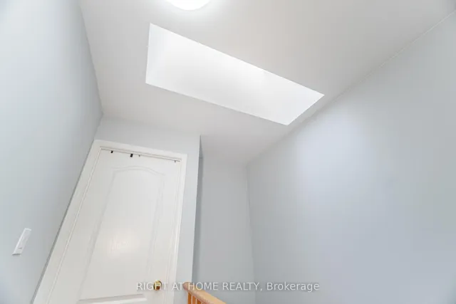 Additional image 26 of 108 Finch Ave W Ave Unit B18