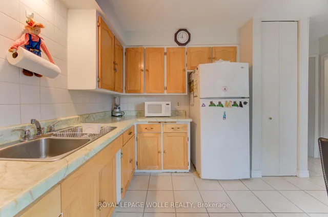 Additional image 8 of 4 Flint Dr