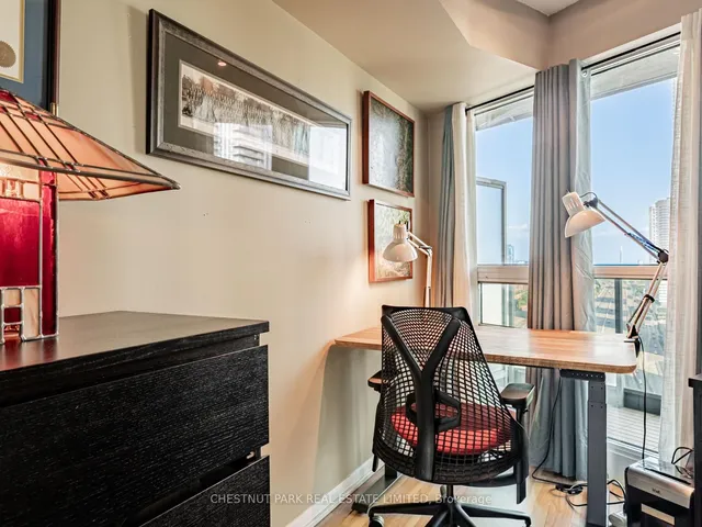 Additional image 22 of 18 Yonge St Unit 2211