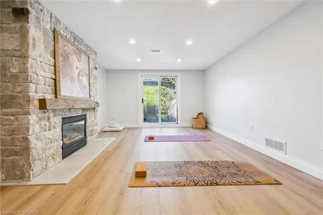 Additional image 28 of 264 Grey Fox Dr