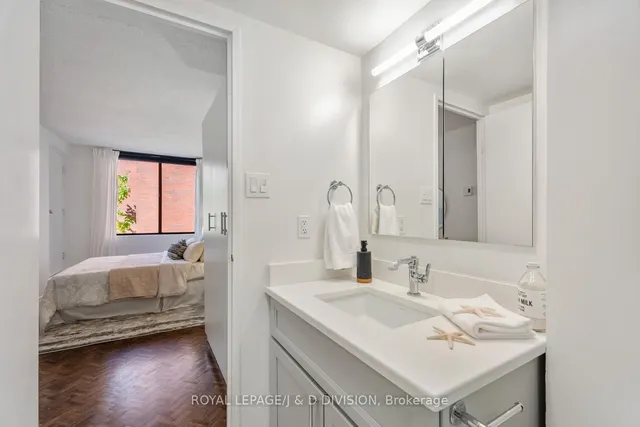 Additional image 25 of 30 Glen Elm Ave Unit 305