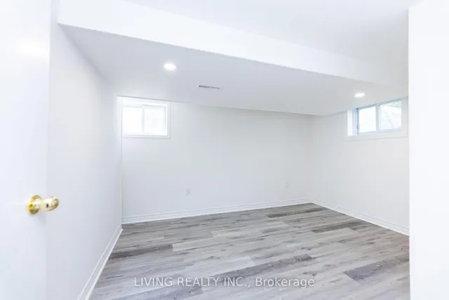 Additional image 31 of 12 Kells Ave