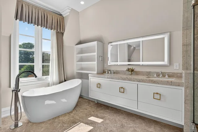 Additional image 26 of 18 Suncrest Dr