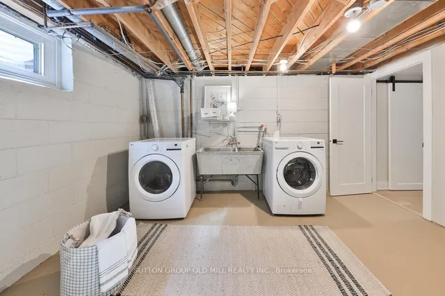 Additional image 39 of 36 Laurelwood Cres