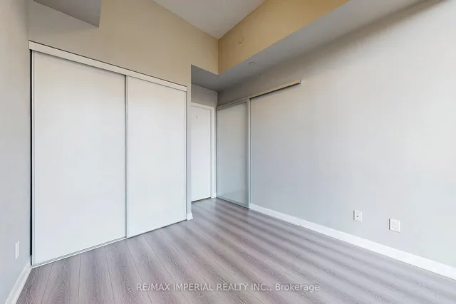 Additional image 18 of 435 Richmond St Unit Ph104