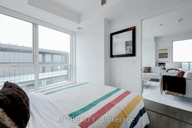 Additional image 12 of 585 Bloor St Unit 3923