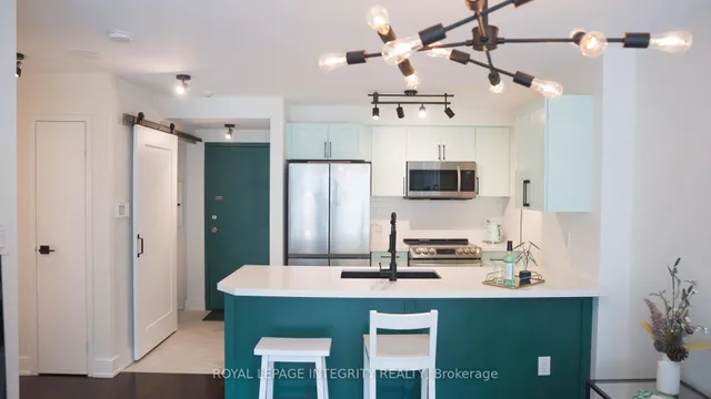 Additional image 9 of 10 Queens Quay Unit 1410