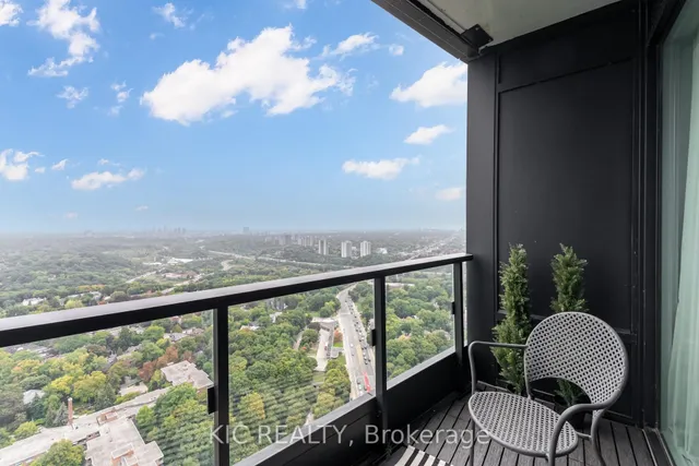 Additional image 22 of 585 Bloor St Unit 3923