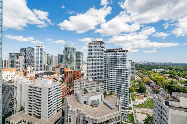 Additional image 16 of 2181 Yonge St Unit 2702