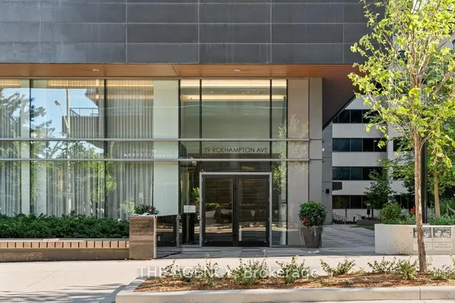 Additional image 2 of 39 Roehampton Ave Unit 4506