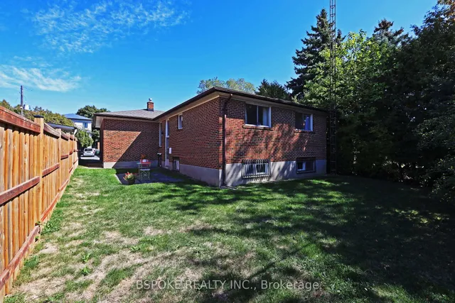 Additional image 27 of 54 Warner Ave