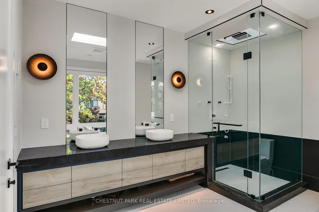 Additional image 39 of 514 Douglas Ave