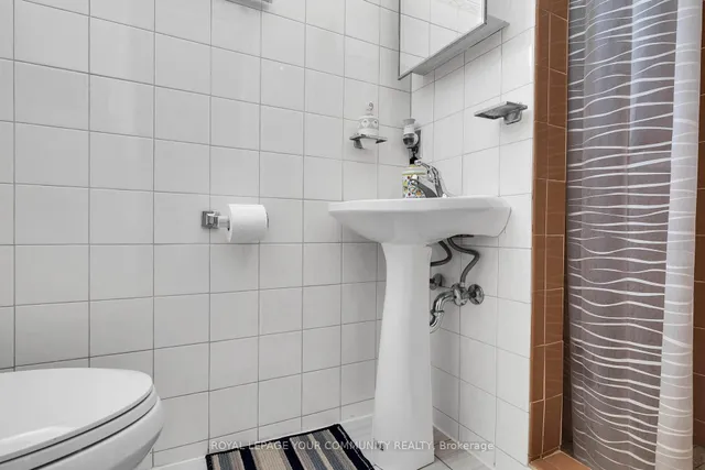 Additional image 34 of 119 Dalrymple Dr