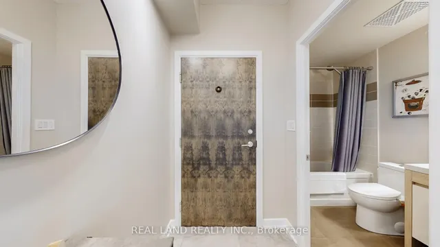 Additional image 35 of 33 Bay St Unit 1908