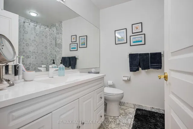 Additional image 25 of 35 Boardwalk Dr Unit 222