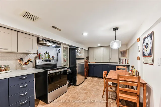 Additional image 16 of 328 Cedarvale Ave