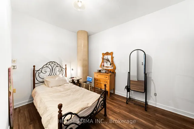 Additional image 7 of 1375 Dupont St Unit 210