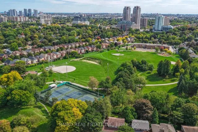 Additional image 5 of 38 Caronridge Cres