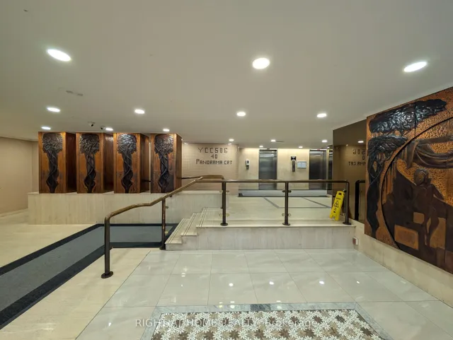 Additional image 2 of 40 Panorama Crt Unit 412