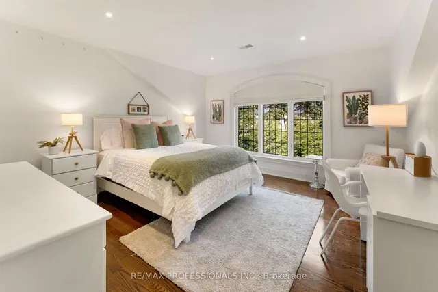 Additional image 33 of 40 Edgehill Rd