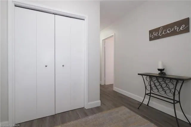 Additional image 5 of 24 Midland Dr Unit 406