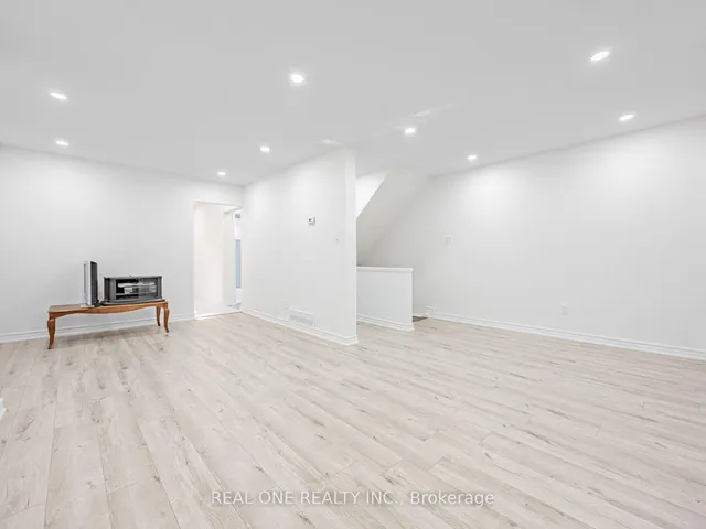 Additional image 6 of 441 Military Tr Unit 66