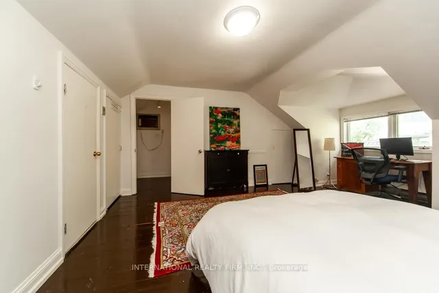 Additional image 32 of 19 Alvin Ave