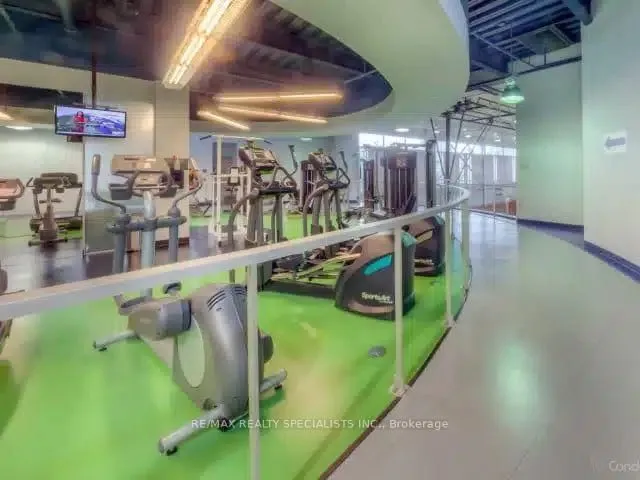 Additional image 33 of 10 NAVY WHARF Crt Unit 2803